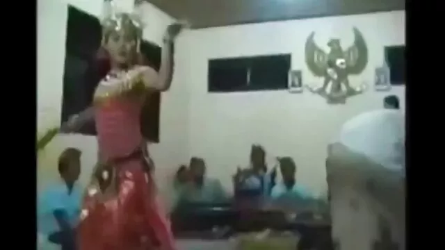 عوضی جوان با اسباب کانال تلگرم فیلم سکسی بازی هایش